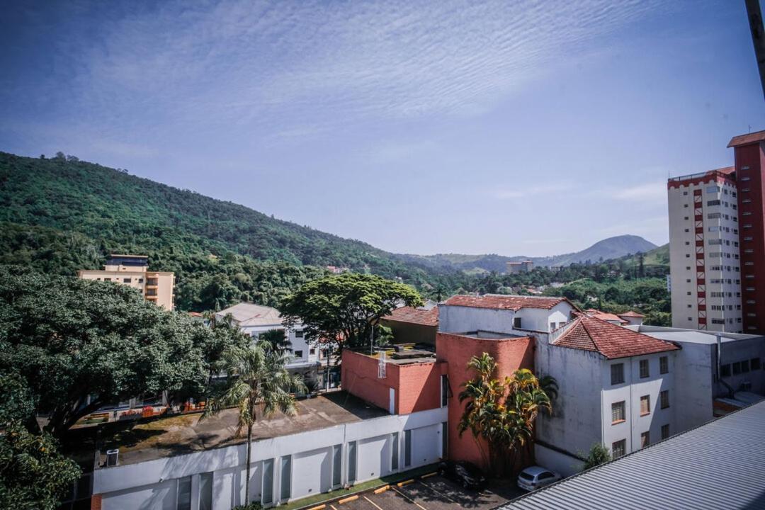 Apto Com Wifi No Centro De Aguas De Lindoia Sp Lejlighed Eksteriør billede